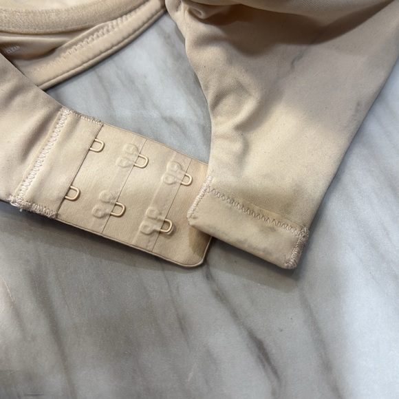 SKIMS FITS EVERYBODY UNLINED DEMI BRA size 32DDD - Picture 6 of 6